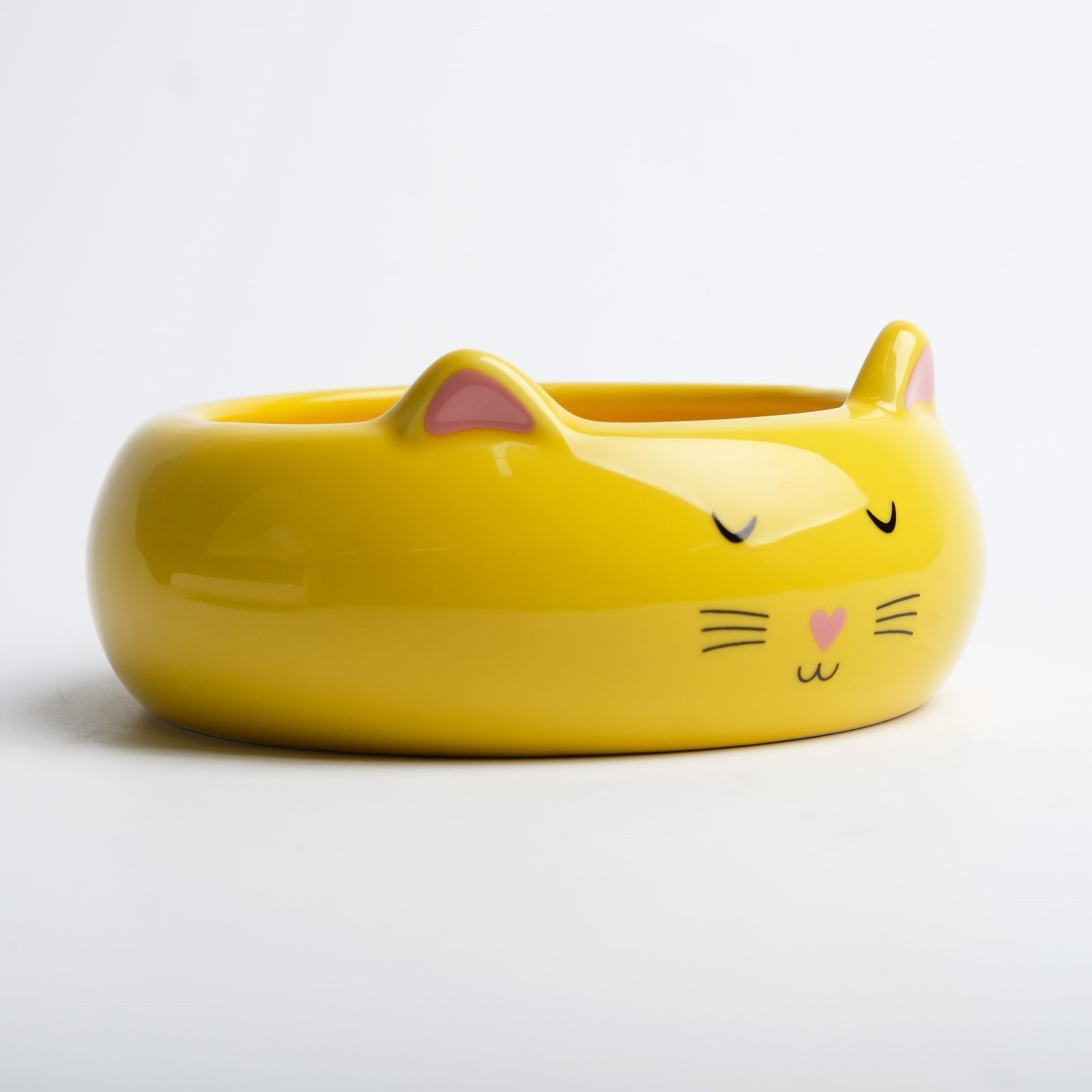 Миска керамическая "Кошка-лепёшка" 200 мл 13*5,5 cм, жёлтая   9214859 фото, цены, купить