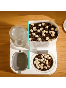 Автоматическая кормушка для кошек и собак с поилкой на 1л  и дозатором корма 2,2л фото, цены, купить